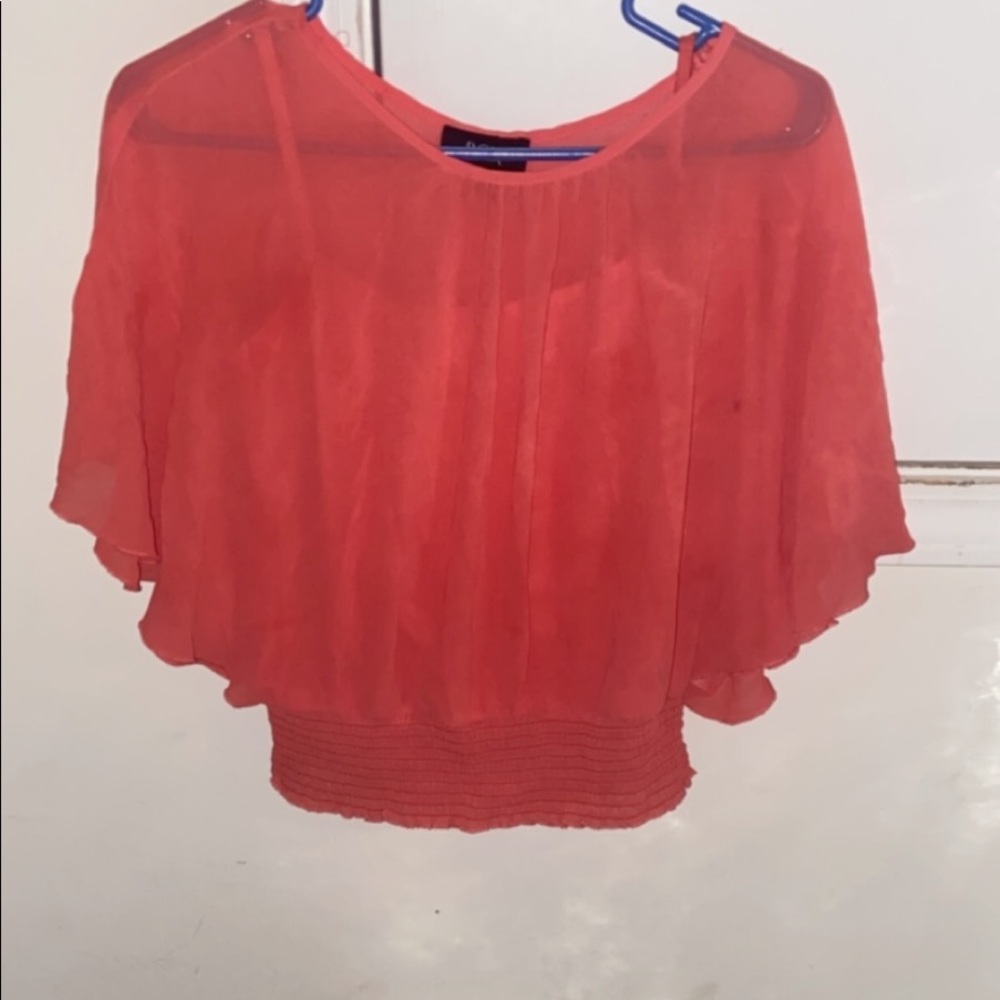 Sheer coral top 🥰